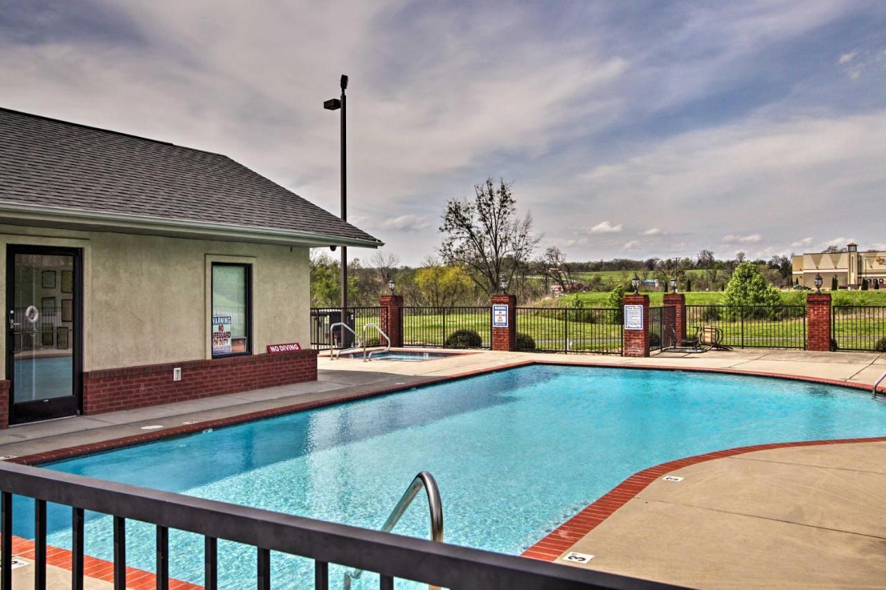 Sevierville Resort Retreat About 2 Mi To Pigeon Forge! Luaran gambar